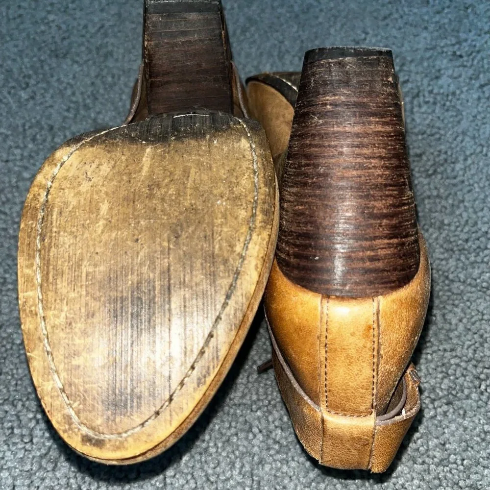 ANTHROPOLOGIE Schuler & Sons Philadelphia Brown Distressed Booties - GUC - 7.5